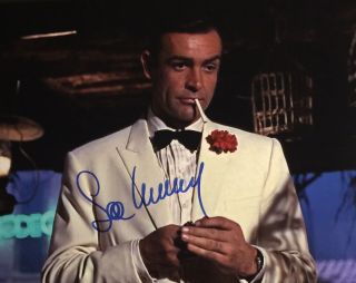 Sean Connery Signed Autographed 8x10 Goldfinger Photo,