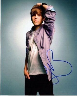Justin Bieber Signed Autographed 8x10 Inch Photo Certificate Of Authenticity
