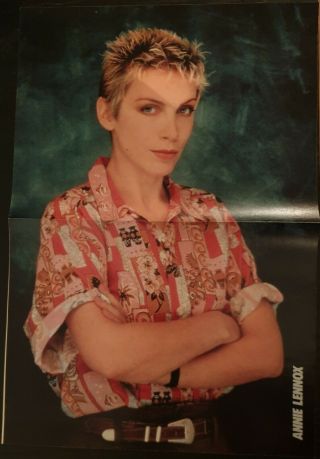 Clippings - Madonna - Annie Lennox - Poster 10x16 Inch - S - 311