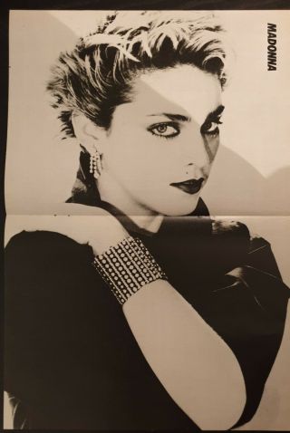Clippings - MADONNA - ANNIE LENNOX - Poster 10x16 inch - S - 311 2