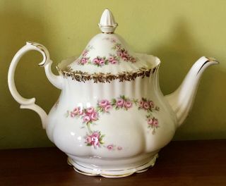 Vintage Royal Albert Porcelain Dimity Rose England Large Teapot Pink Roses White