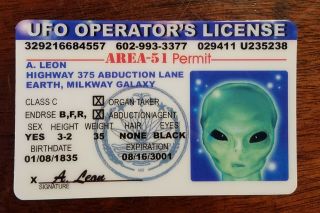 Ufo Operator Alien Area - 51 Plastic Id Card Drivers Operator 