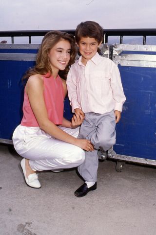 Alyssa Milano (15) & Brother Corey Cute Young Candid 35mm Transparency Slide