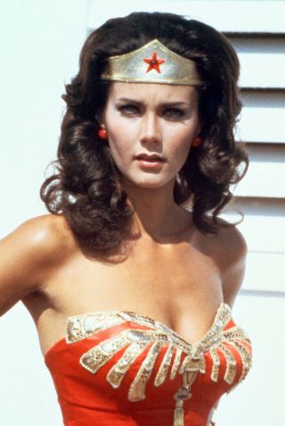 Lynda Carter Wonder Woman Busty Color Poster Waist High