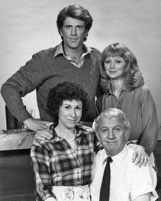 1982 Cheers Ted Danson Shelly Long & Rhea Perlman Glossy 8x10 Photo Print Poster