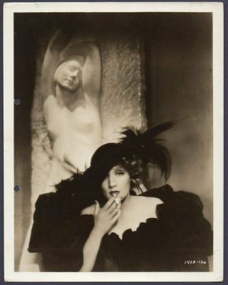 Marlene Dietrich Vintage Orig Photo The Song Of Songs Actress Smoking Cigarette