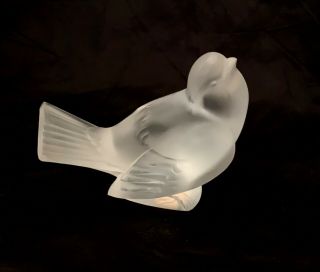 31/2” Lalique Sparrow Heads Up Frosted Crystal