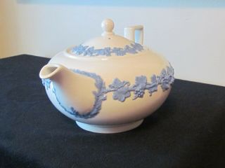 SIGNED WEDGWOOD QUEENS WARE LAVENDER ON CREAM TEAPOT PLAIN SMOOTH EDGE 3