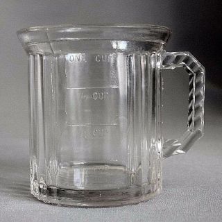 Vintage Rare Westmoreland 1 Cup 8 Ounce Measuring Cup Clear Glass