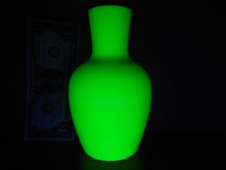 Antique/vintage Mckee? Jadeite Jadite Glass Rare Shaped 6 " Vase Glows Vibrantly