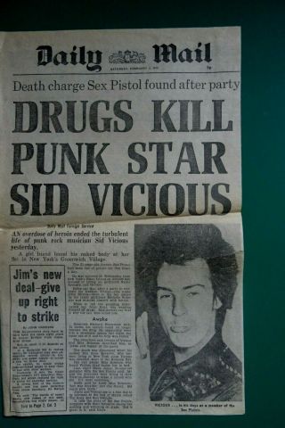 Vintage Punk Very Rare Sid Vicious Dead Newspaper Cutting Daily Mail