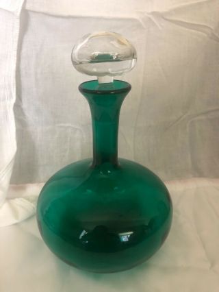 Vintage Blenko American Art Glass Green Decanter w/ clear stopper & sticker 2