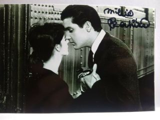 Millie Perkins Hand Signed 4x6 Photo Kissing Elvis Presley - Wild In The Country