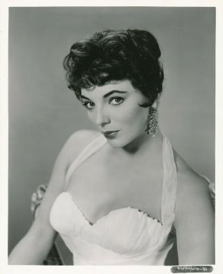 Joan Collins 8x10 Black & White Photo