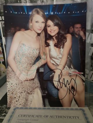 Taylor Swift & Selena Gomez Autograph W/coa 8x10 Photo