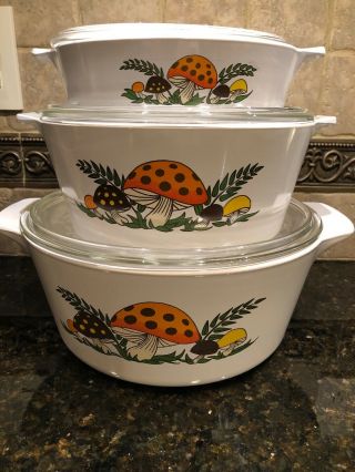 (3) Sears Vintage Merry Mushroom Casserole Dishes W/lids - 1,  2 1/2 And 4 Qt Euc