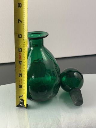 Vintage Blenko 715 American Art Glass Emerald Green Decanter with Stopper 8