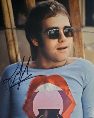 Elton John Hand Signed 8x10 Photo W/ Holo