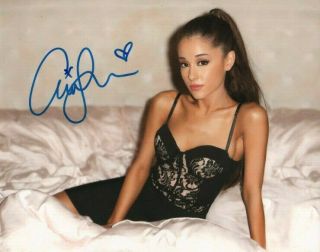 Ariana Grande Sexy Signed Autographed 8x10 Photo A229