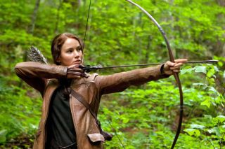 Jennifer Lawrence The Hunger Games 24x36 Poster Firing Bow And Arrow