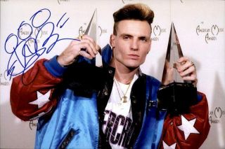 Vanilla Ice Authentic Signed Rapper 10x15 Photo W/ Certificate Autographed (b26)