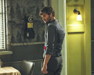 On - Photo 8x10 - Once Upon A Time S 0144 Jamie Dornan