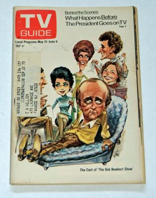 Cast Of " The Bob Newhart Show " Cover By Bruce Stark 1975 Tv Guide York Metro