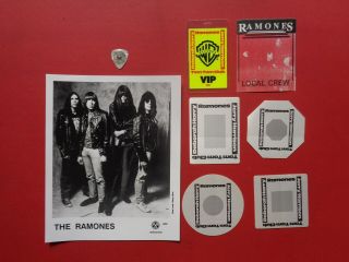 Ramones,  B/w Promo Photo,  6 Backstage Passes,  Guitar Pick,  Very Rare