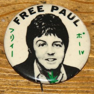 Paul Mccartney Authentic Vintage Usa Protest Pin Button Badge 1980