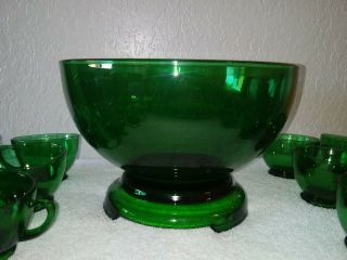 VINTAGE ANCHOR HOCKING GREEN GLASS PUNCH BOWL BASE 18 CUPS MC GLASS LADLE 4