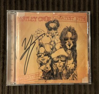 Vince Neil Signed Autographed Motley Crue Greatest Hits Cd Proof