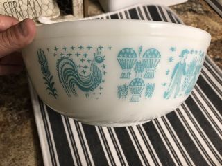 Vintage Pyrex Amish Butterprint 404 4 Qt White Nesting Mixing Bowl Turquoise