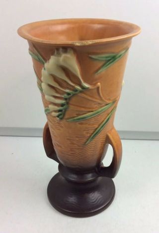 Vintage Roseville U.  S.  A 125 10” Freesia Orange And Brown Vase GUC Chip In Rim 3