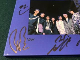 VAV All Member Autograph (Signed) PROMO ALBUM KPOP 02 3