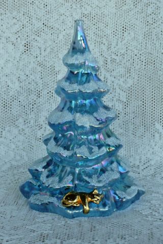 Fenton Iridescent Blue Christmas Tree White Snow Sleeping Gold Cat 6.  25 " Euc
