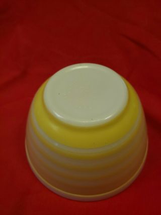 Vintage Pyrex Yellow Stripe 401 1 1/2 Qt Mixing Bowl