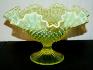 Gorgeous Large Vintage Fenton Yellow Hobnail Vaseline Glass Bowl Opalescent (g2)