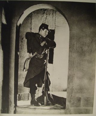 Vintage Press Photo Handsome Rudolph Valentino Museum Find Spectacular