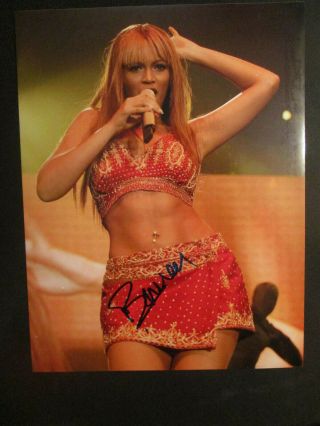 Beyonce Signed 8.  5 X 10 Photo The Queen Of Pop