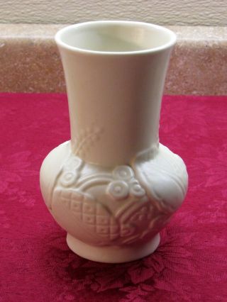 Rookwood Art Pottery Cream Ivory Matte Glaze 6 " Vase 6363 R Xxxv 1935 Euc