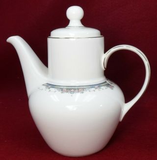 Royal Doulton China Albany H5121 Pattern Coffee Pot With Lid 46 Oz.