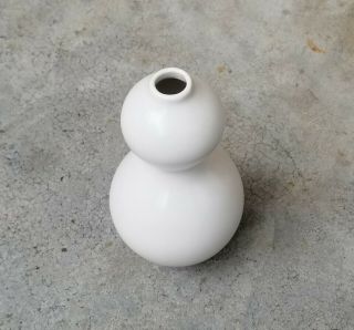 Set of 3 Jonathan Adler Modernist Small White Bud Vases 3