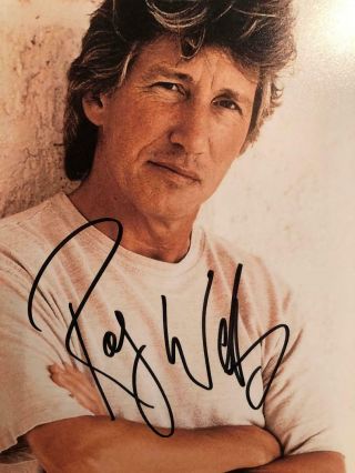 Roger Waters (pink Floyd) Hand Signed Autographed Color 8 X 10 Photo W/coa,