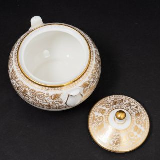 Wedgwood ' Florentine Gold ' Dragon on White Bone China Creamer & Sugar Bowl w Lid 8