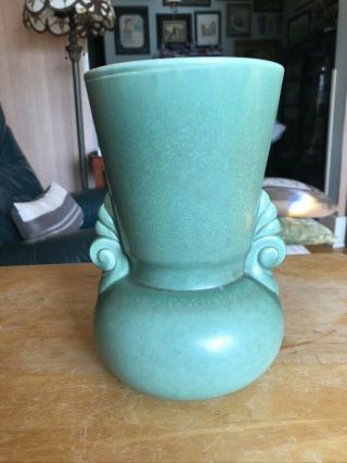 Red Wing Art Pottery 750 1938 Riveria " Belle Logan 100 " Moss Green Vase