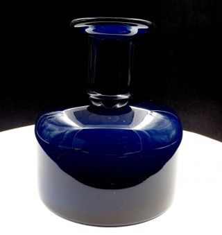 Swedish Art Glass Cased Cobalt Blue & White 5 3/4 " Mallet Shape Vase