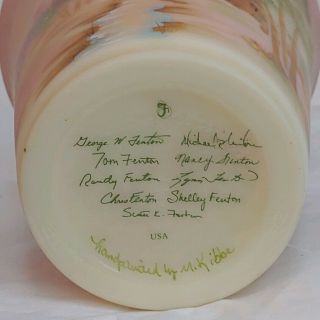 Fenton Burmese Art Glass Vase.  Rare Signed Fenton Hand Painted M.  Kibbe 7