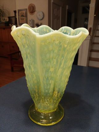 Vintage Fenton Yellow Opalescent Vaseline Glass Hobnail Scalloped Vase 9.  6 " Tall