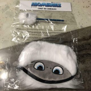 Abominable (2019) Pencil & Pencil Case Set Official Movie Promo