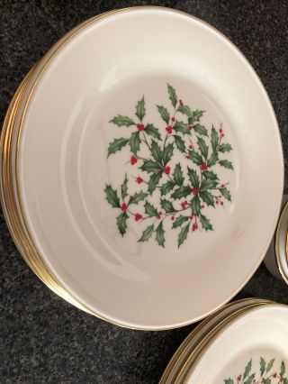 6 Lenox Holiday Holly Dinner Plates 10 3/4” USA 3